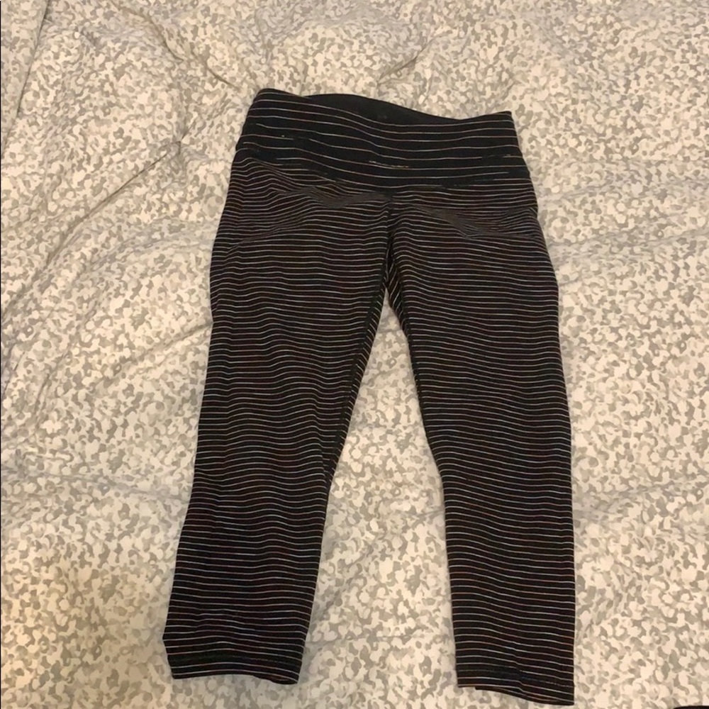 Lucy workout crop pants